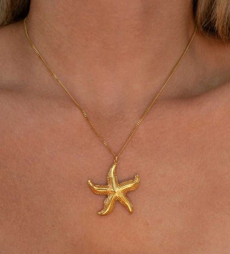 Gold Starfish Pendant Necklace