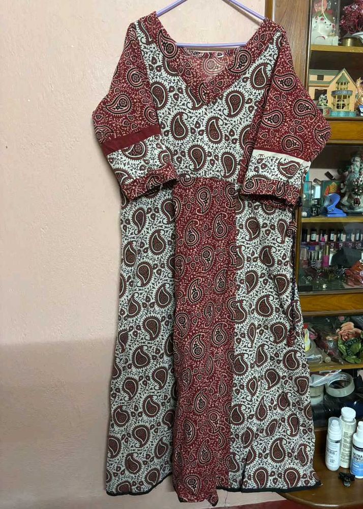 Beautiful Paisley Print Kurta