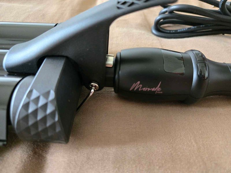 Mermaid Hair Waver - BRAND NEW