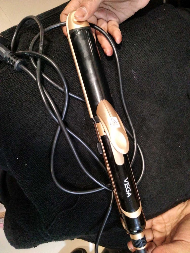 Vega 3in1 Hair Curler/Straightener/crimper
