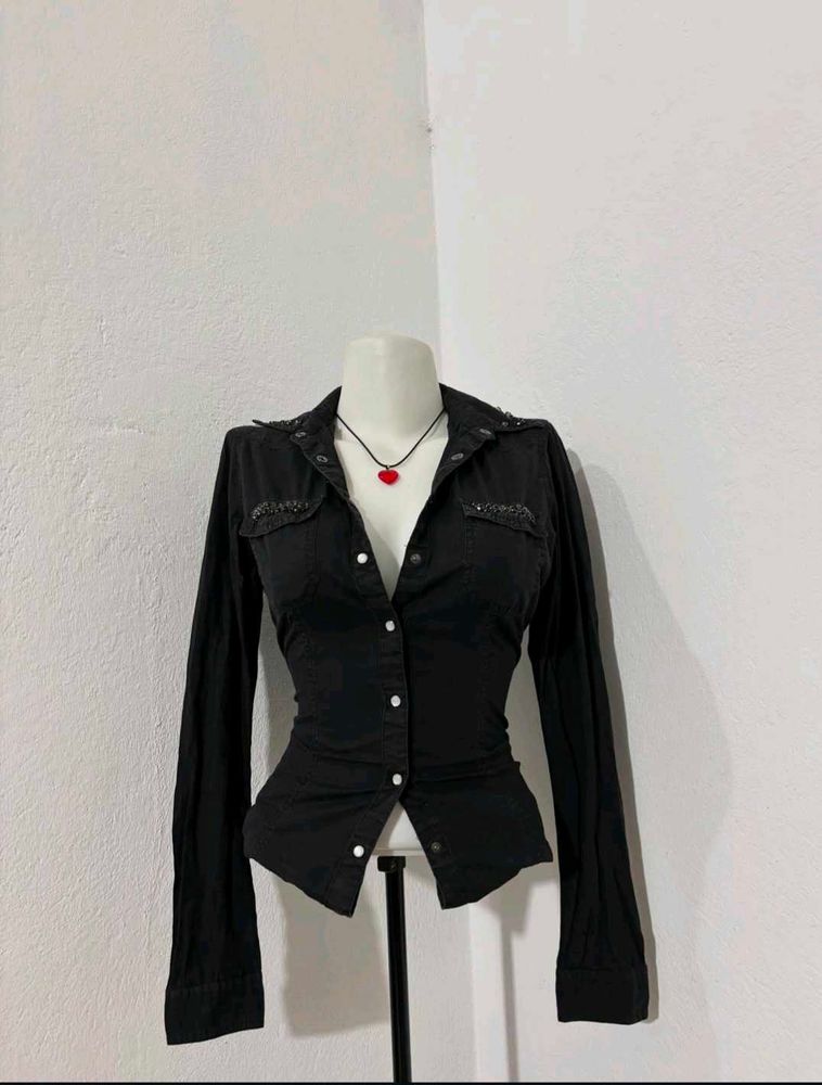 Chic Black Button-Up Shirt