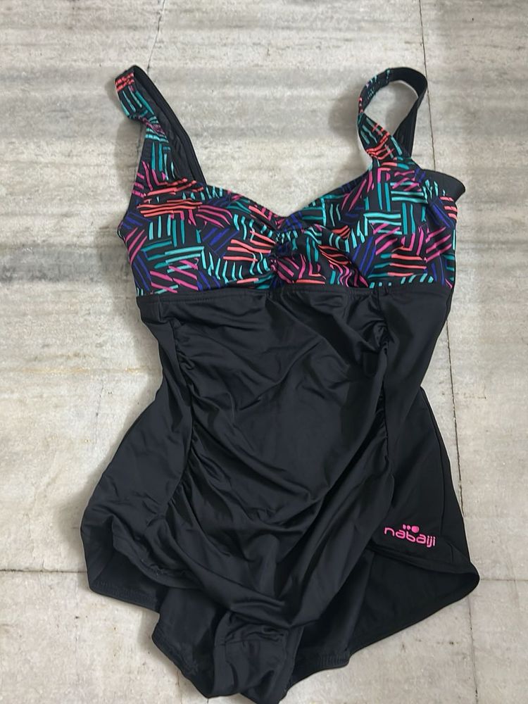 Stylish Nabaiji One-Piece Swimsuit