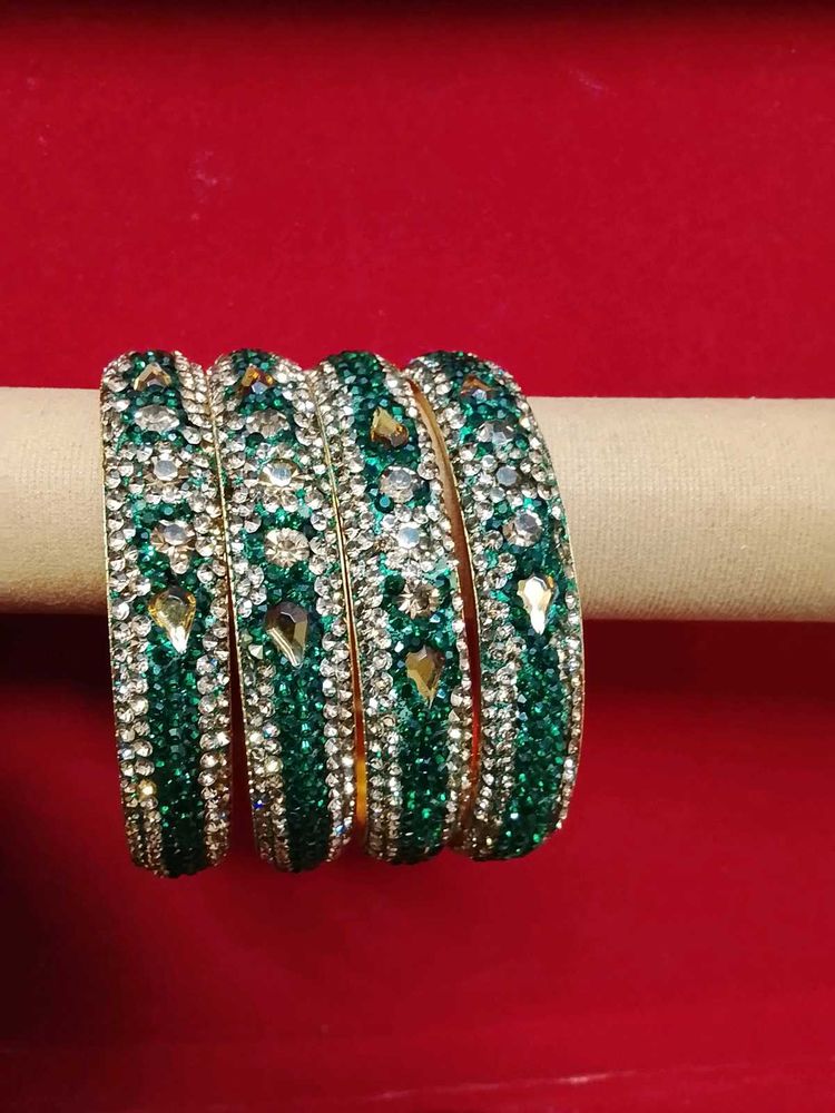 Stunning Green &amp; Crystal Bangles Set