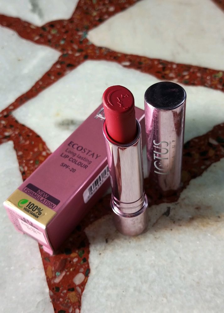 4 Pcs Lipstick Lotus