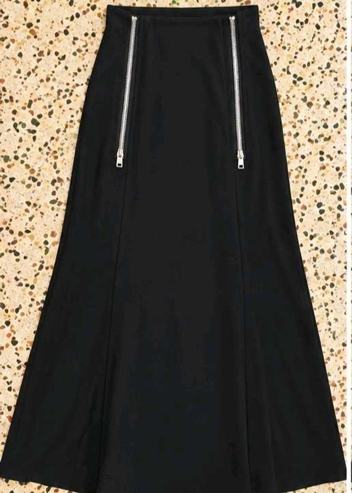 Black Zipper Skirt