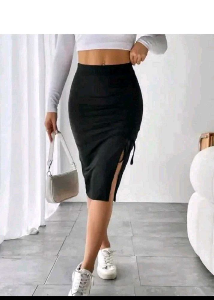 Black Ruched Side Slit Skirt