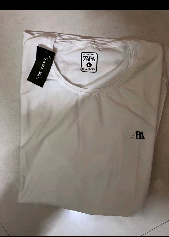 Price 💧 💧 Zara White T-Shirt