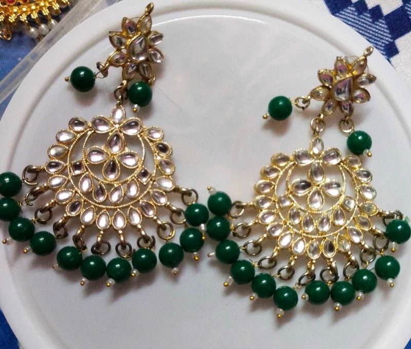 kundan Green Jhumka