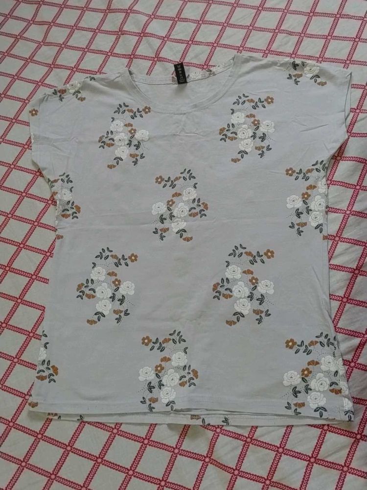 Light grey Floral Print T-Shirt