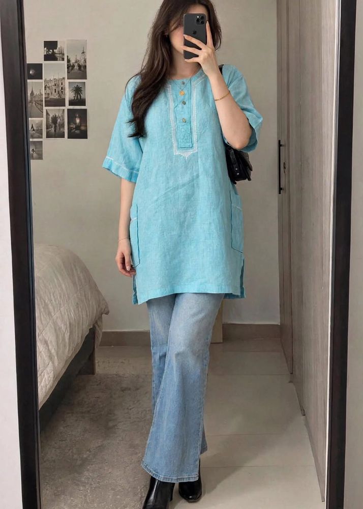 Oversized Sky Blue Embroidered Kurta