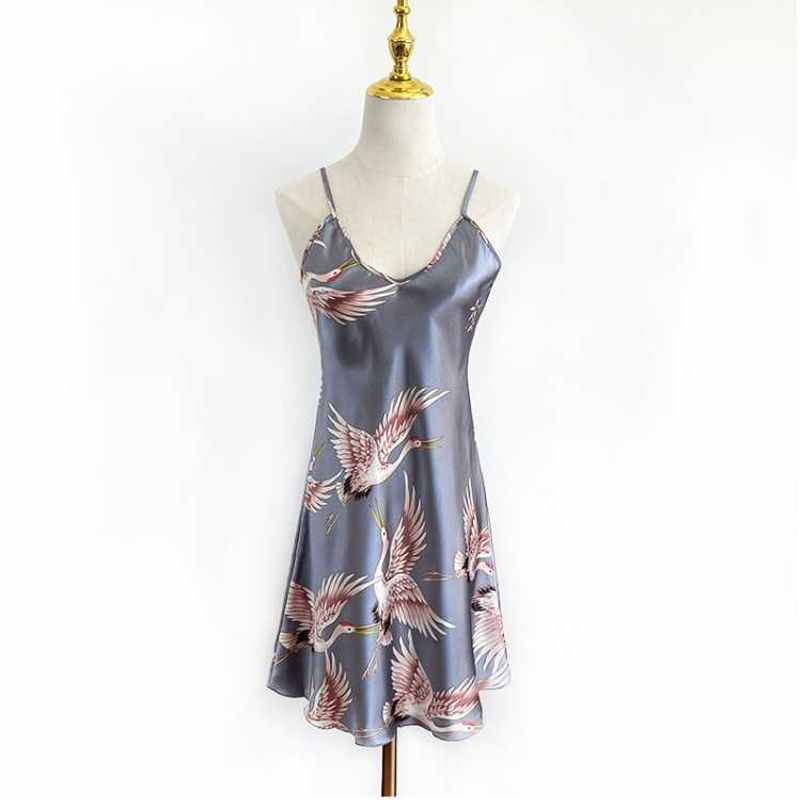 Silk Crane Print Nightdress 🌺✨️🦩