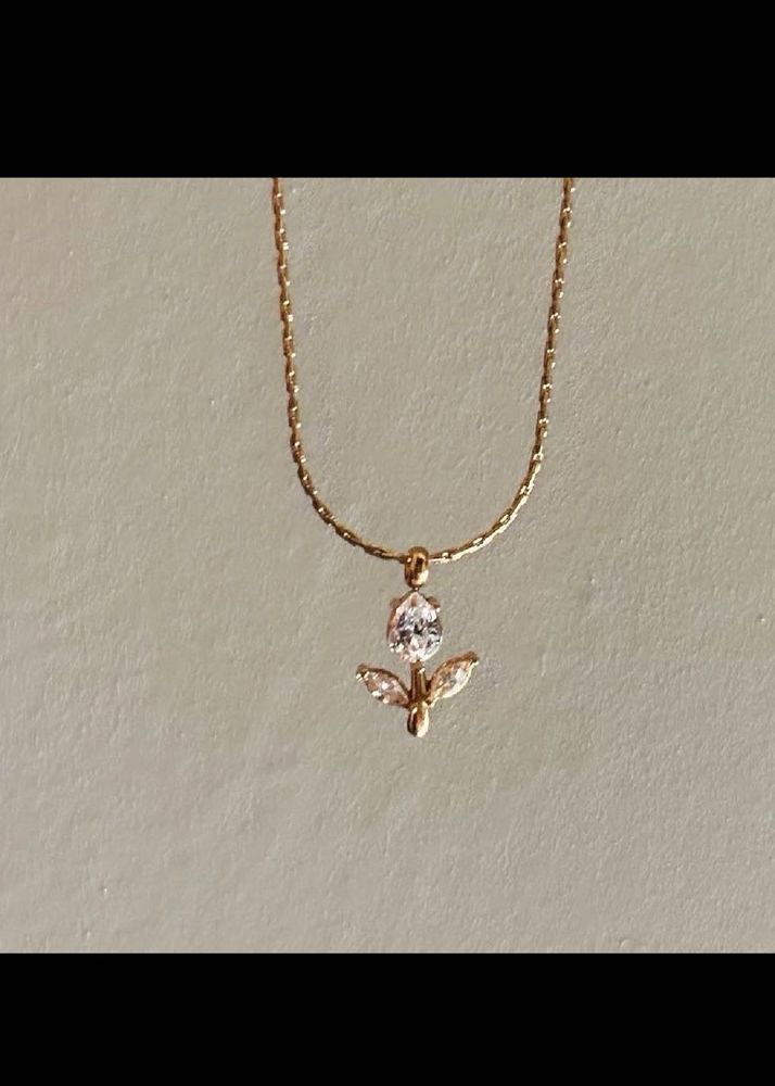 White Tulip Necklace Anti-tarnish