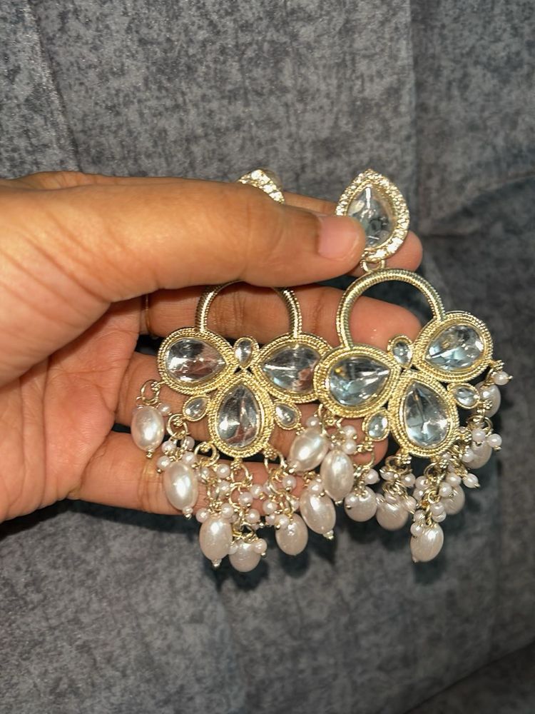 Elegant Gold-Tone Chandelier Earrings with Pearls