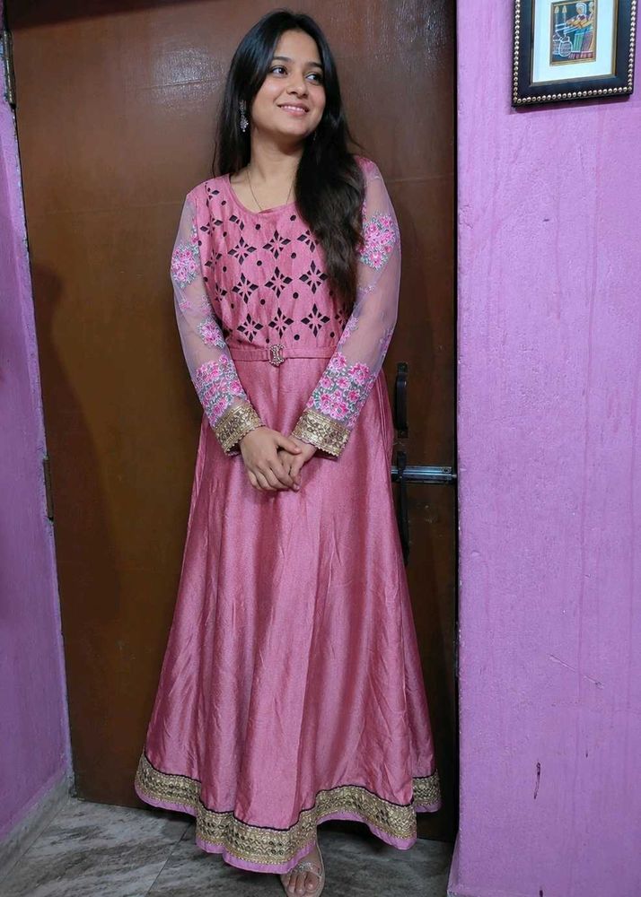 Beautiful Pink Embroidered Ethnic Gown