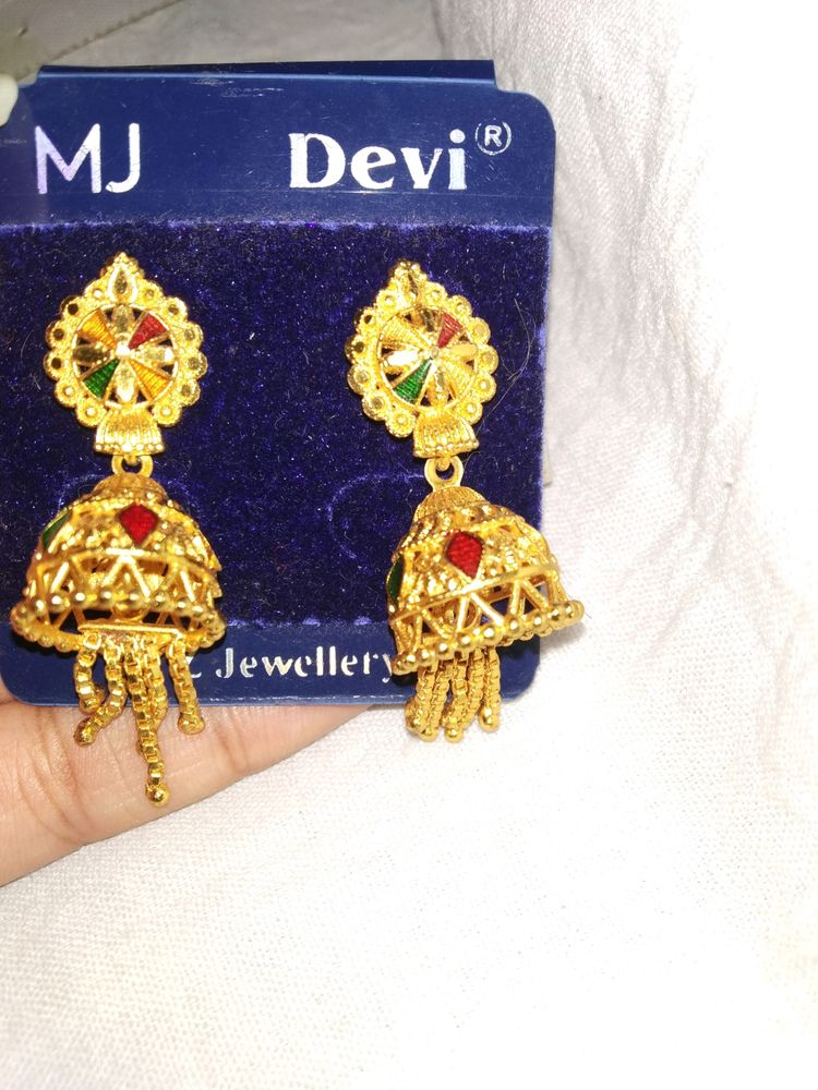 Artificial Jhumka With Sadi Pins