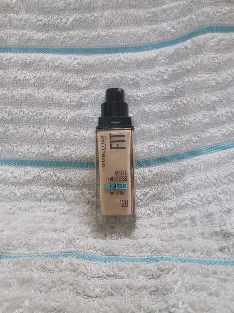 Maybelline Fit Me Foundation 128