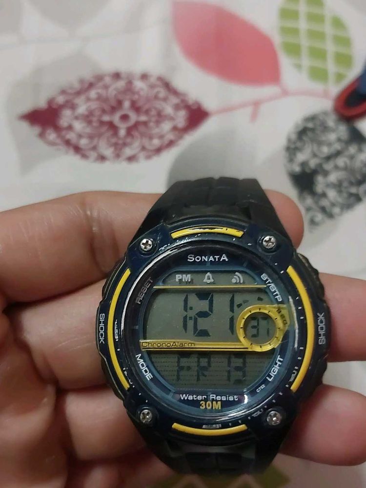 Sonata Digital Watch
