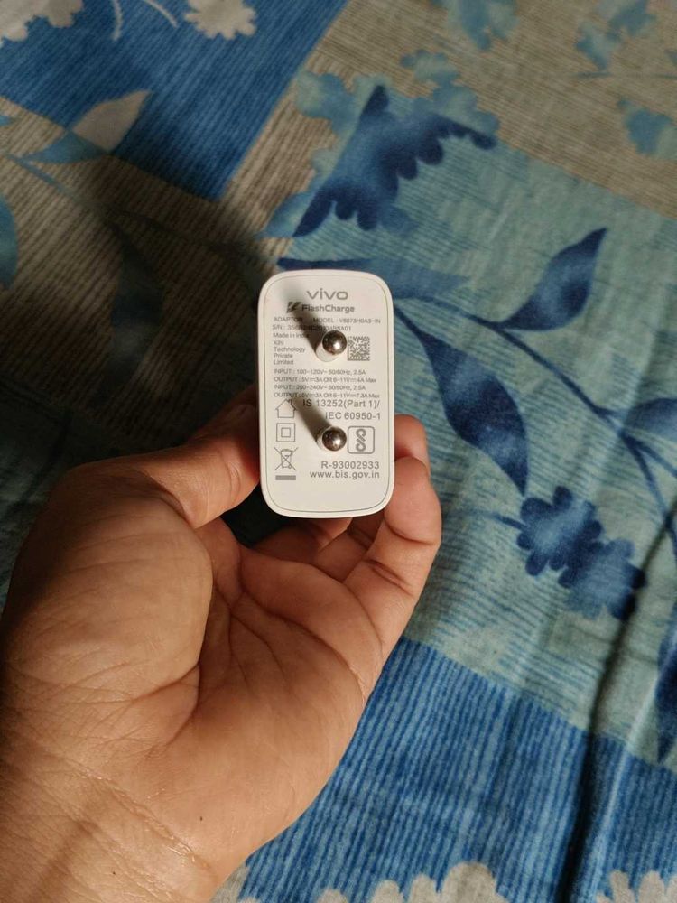 Vivo FlashCharge Power Adapter 80W