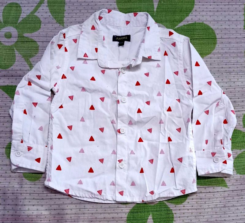 JUNIORS Cute Triangle Print Button-Up Shirt for Bo