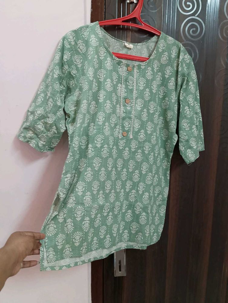 Green Printed Cotton Kurta size adjustable M and L
