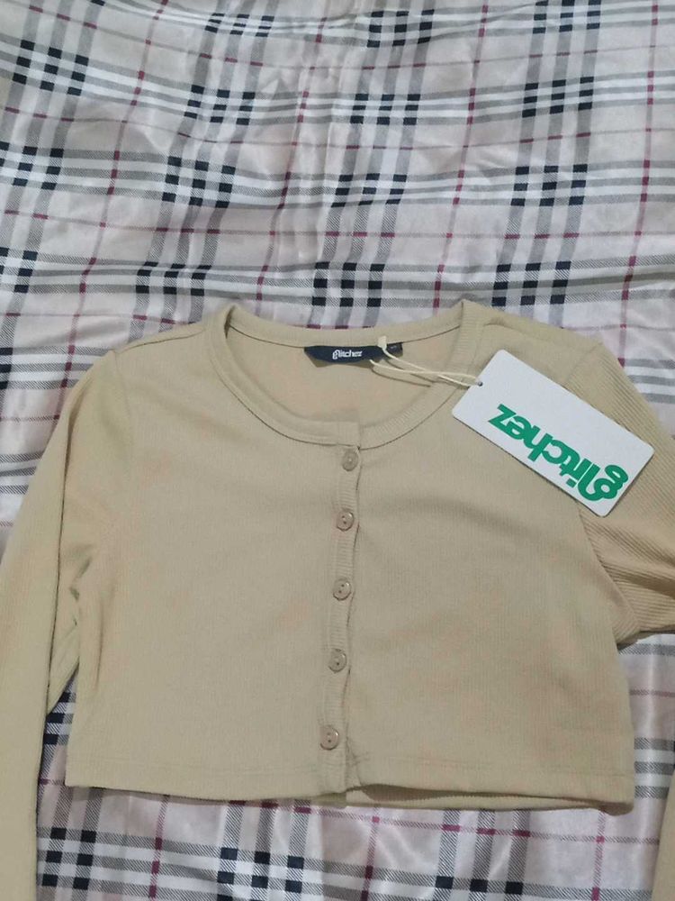 Beige Button-Up Cropped Cardigan