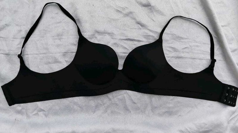 Brand new (savana) Classic Black Push-Up Bra