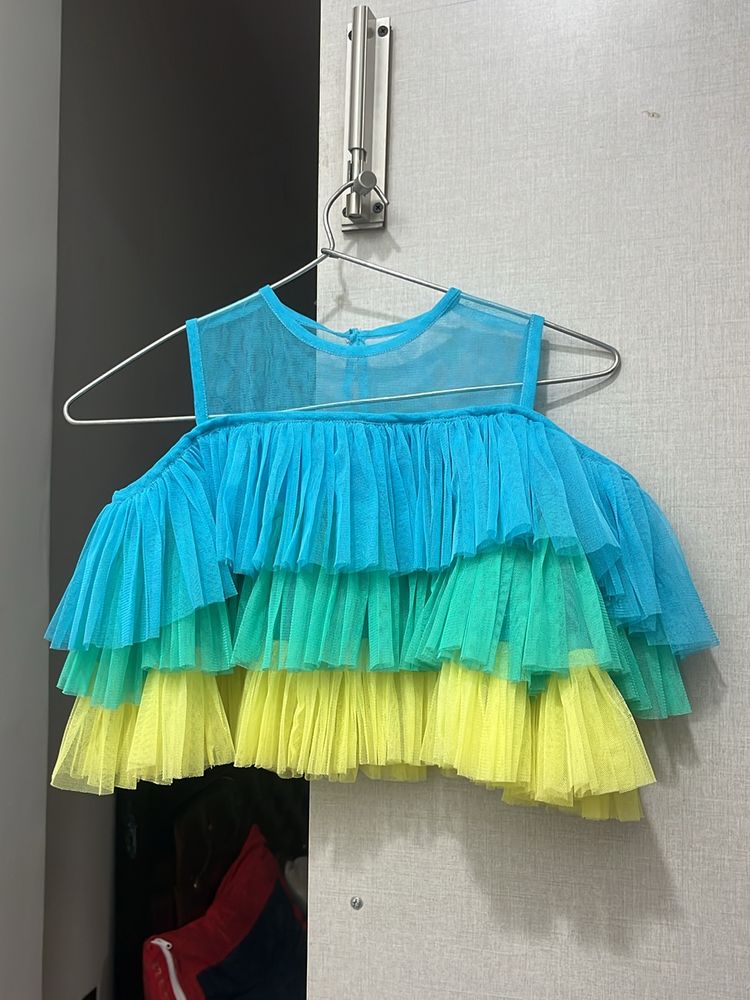 Jelly Jones Branded Fully Flare Top Item 3