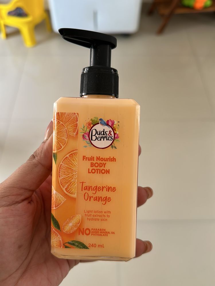 Buds And Berries Fruit Nourish Lotion