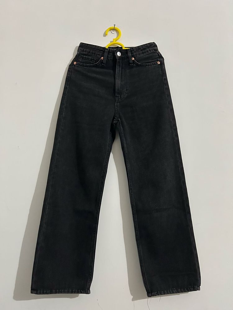 H&amp;M Black straight Jeans