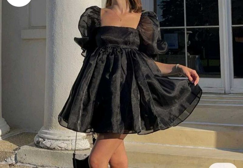 Chic Black Puff Sleeve Mini Dress
