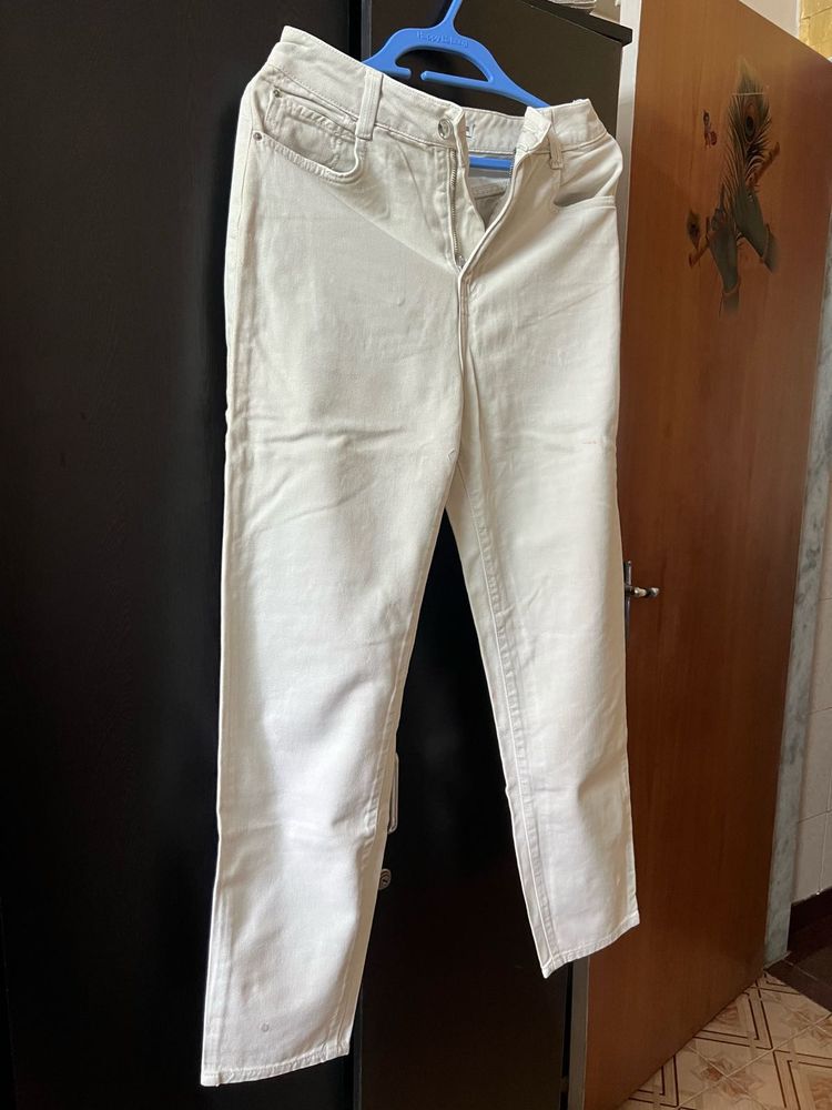 Zara Jeans