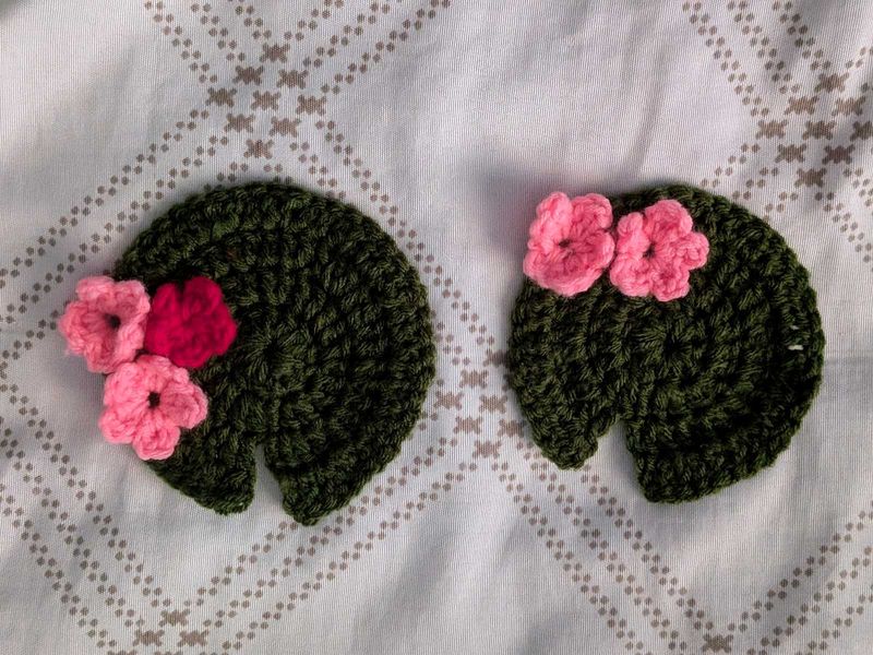 Handmade Set of 2 Crochet Lily Pad Coaster