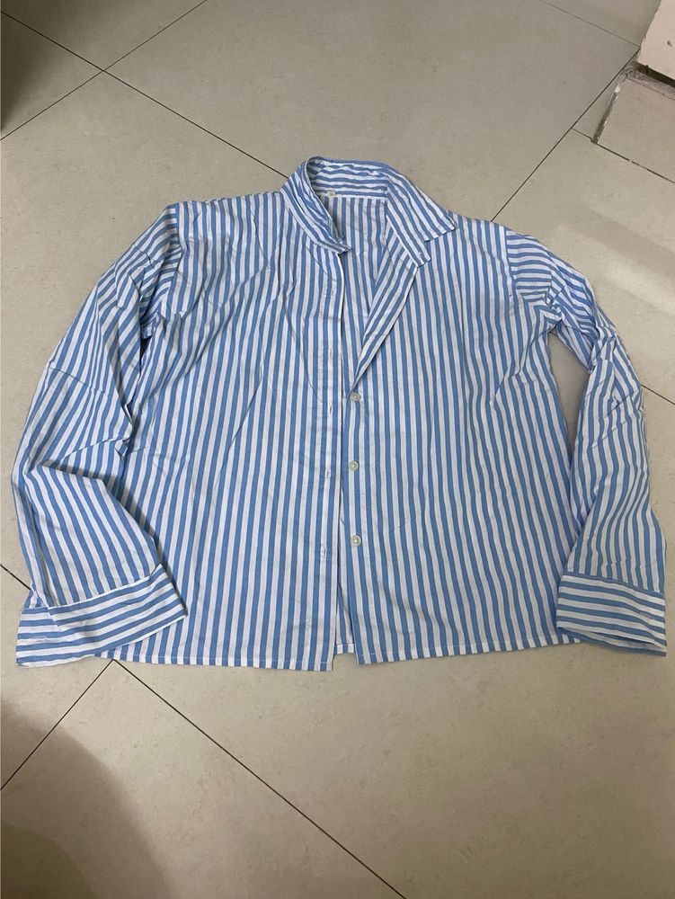 Blue &amp; White Striped Button-Up Shirt
