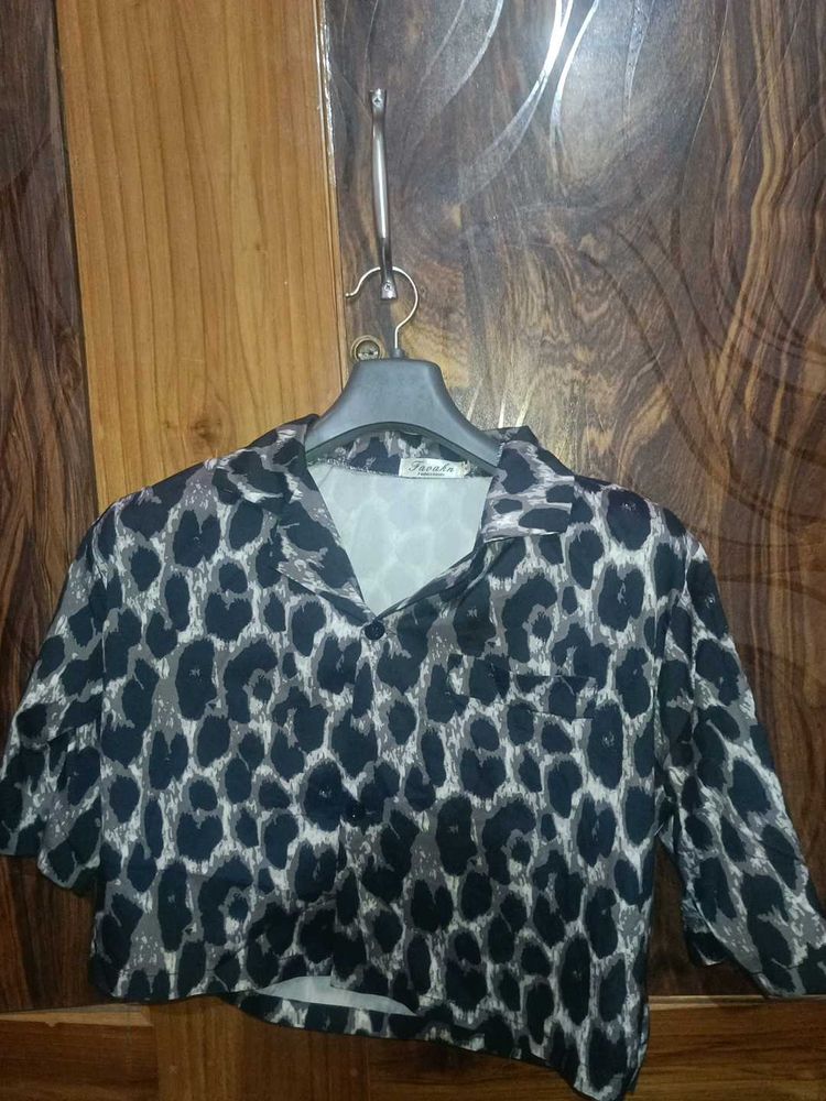 Leopard Print Cropped Shirt