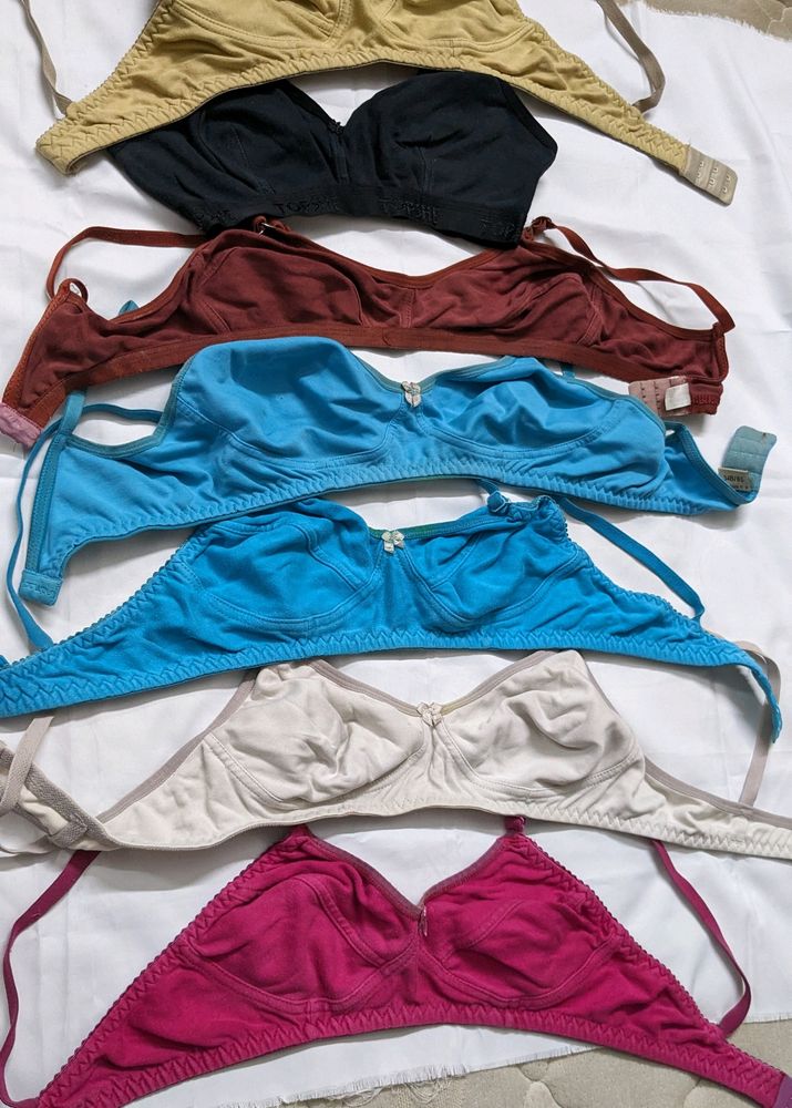 Set Of Preloved Bras - 7 nos..