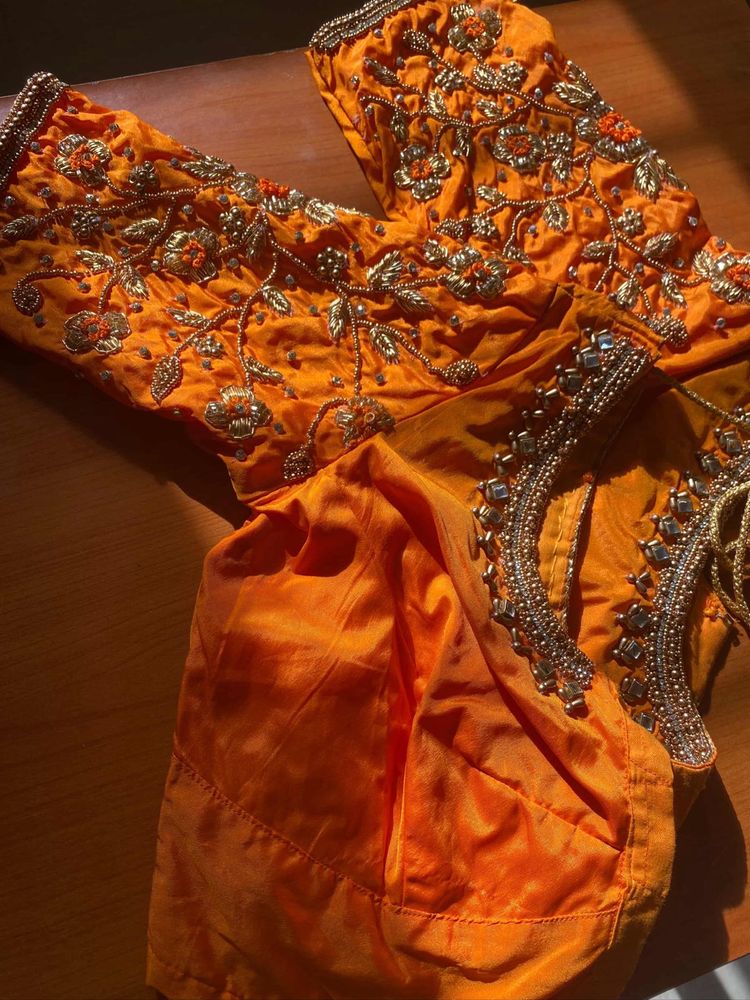 ONLY TODAY OFFER 👈🏻💕💥Embroidered Orange Blouse