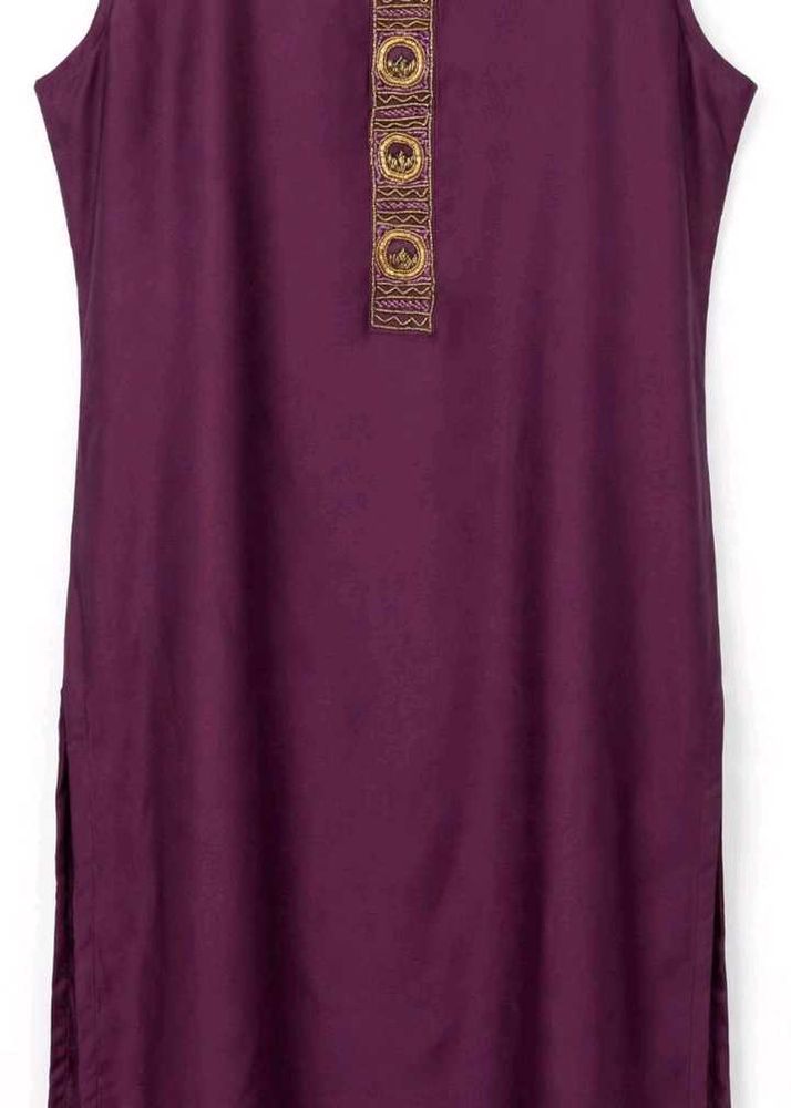 Elegant Purple Kurta with Gold Embroidery