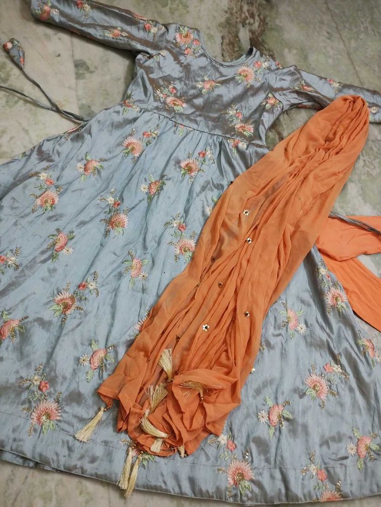 Elegant Floral Kurta Set