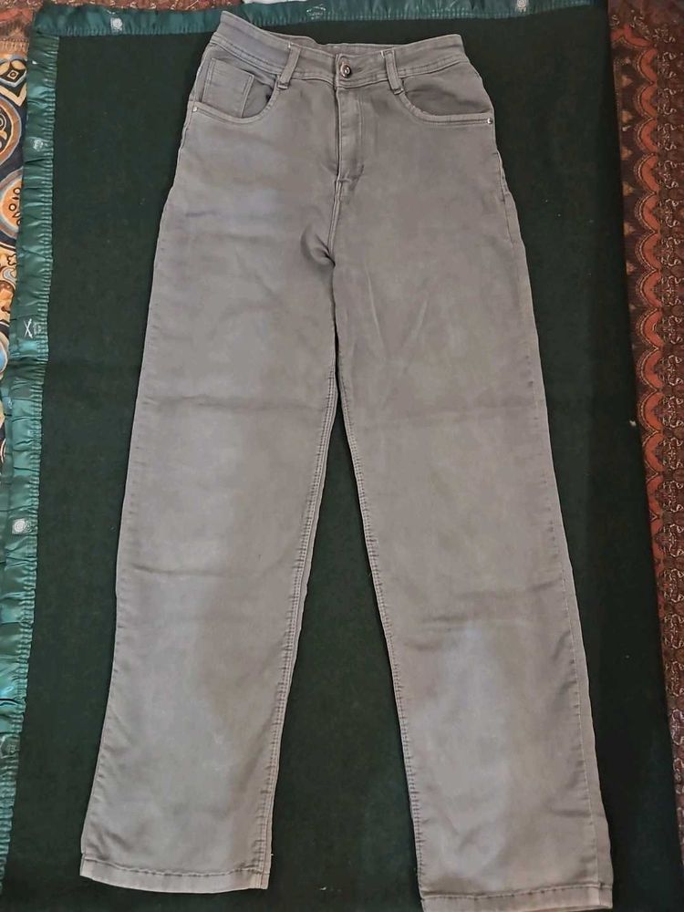 grey jeans