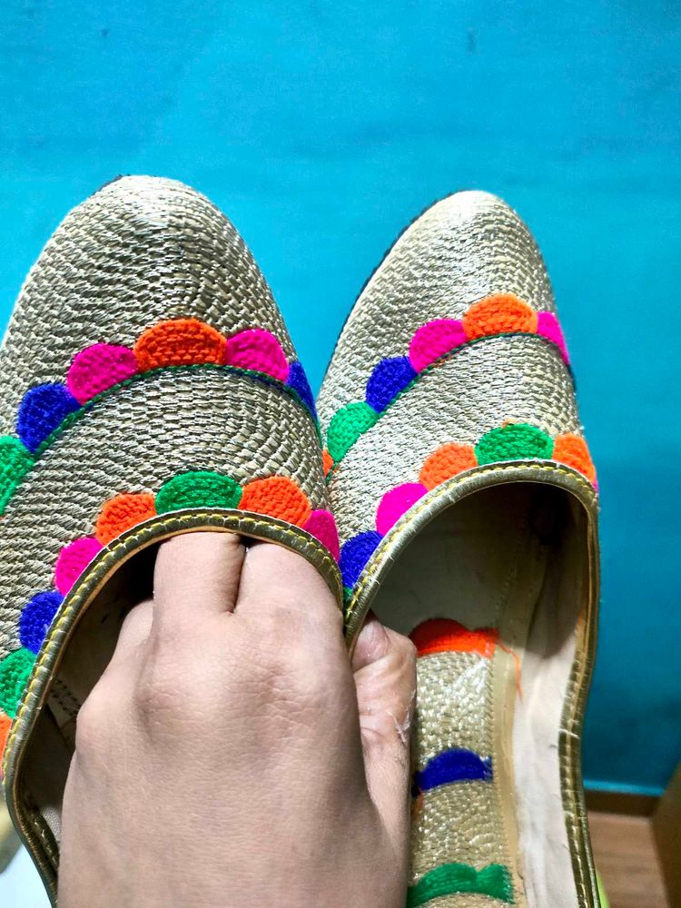 Colorful And Embroidered Juttis