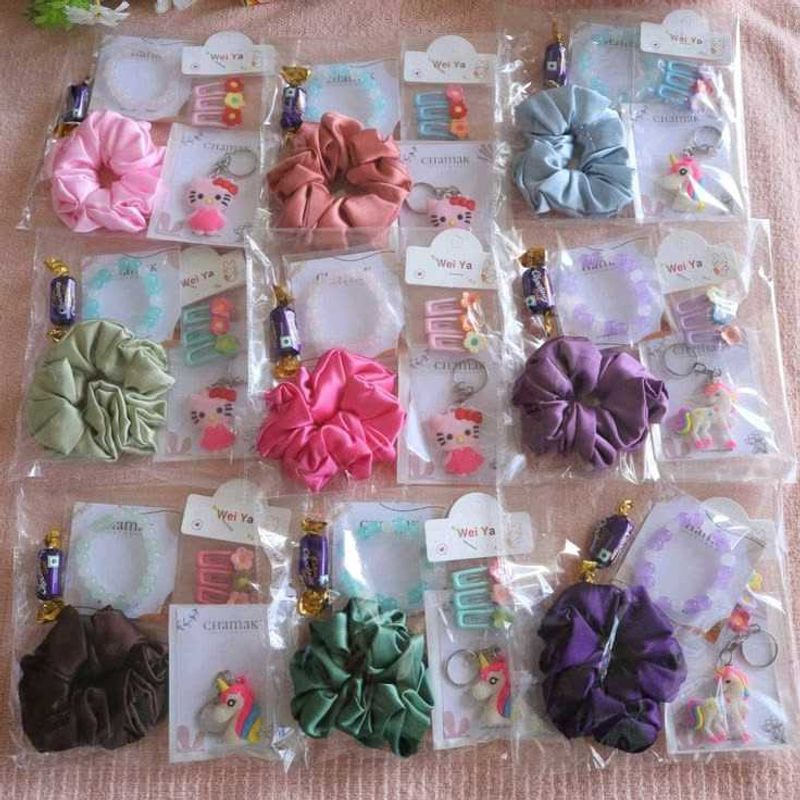Cute Hair Scrunchie &amp; Keychain Set of 6