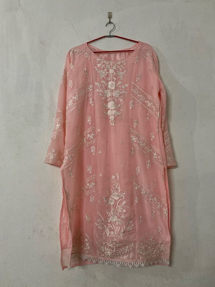 Pakistani Embroidered Pink Kurta set