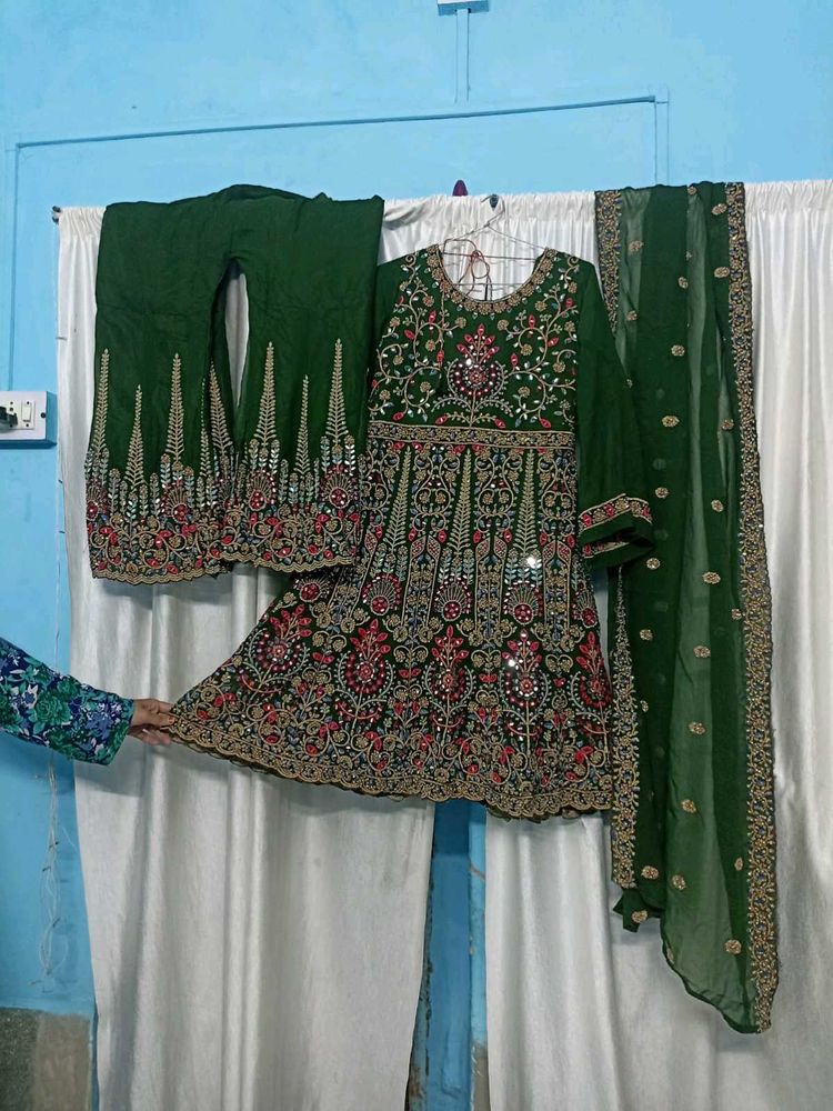 Embellished Green Kurta Set