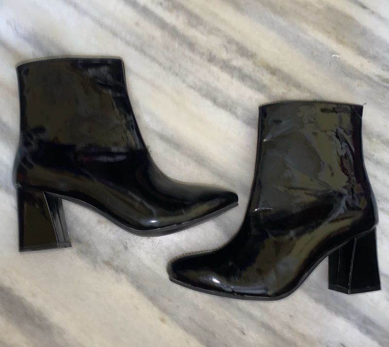 SSS Patent Boots