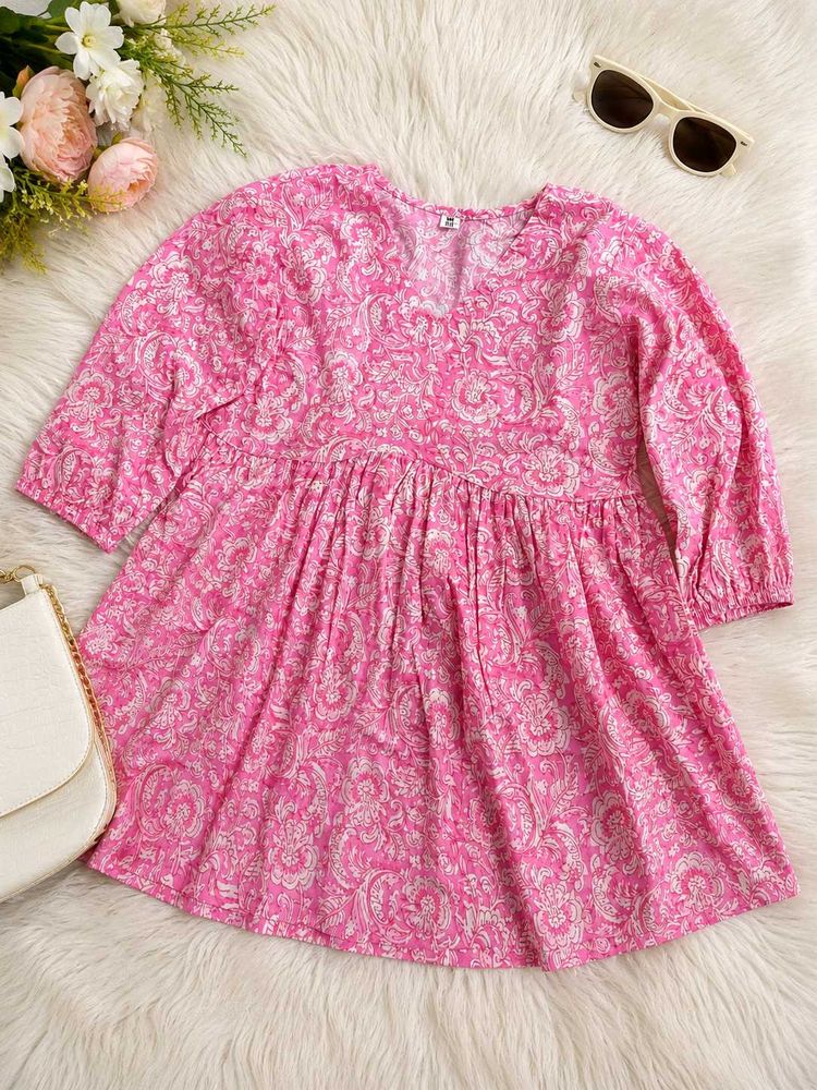 Boho Pink Paisley Print kurti