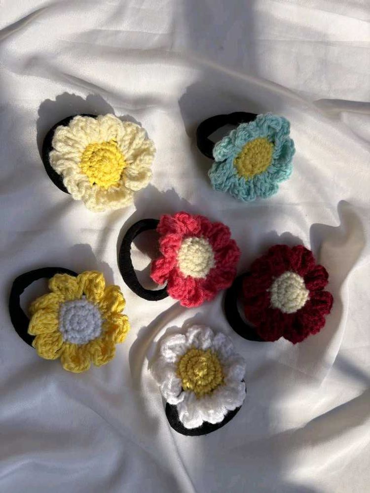 Crochet Flower Hair Ties Set