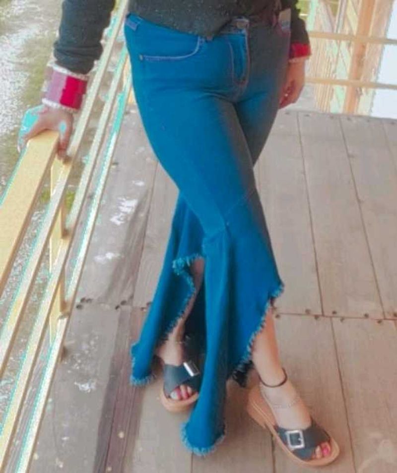 Stylish Blue Denim Jeans