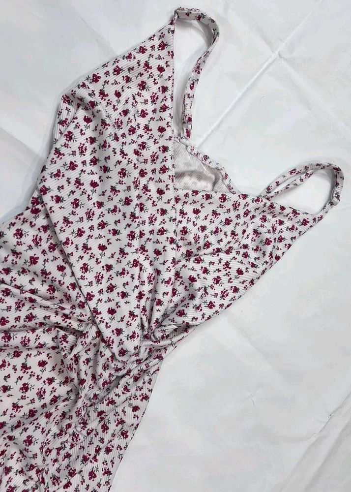 🌺Floral Ruched V-Neck Dress🌺