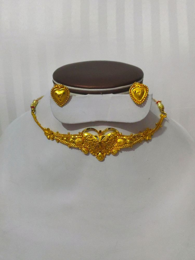 Gold Plated Choker With Ear Studs