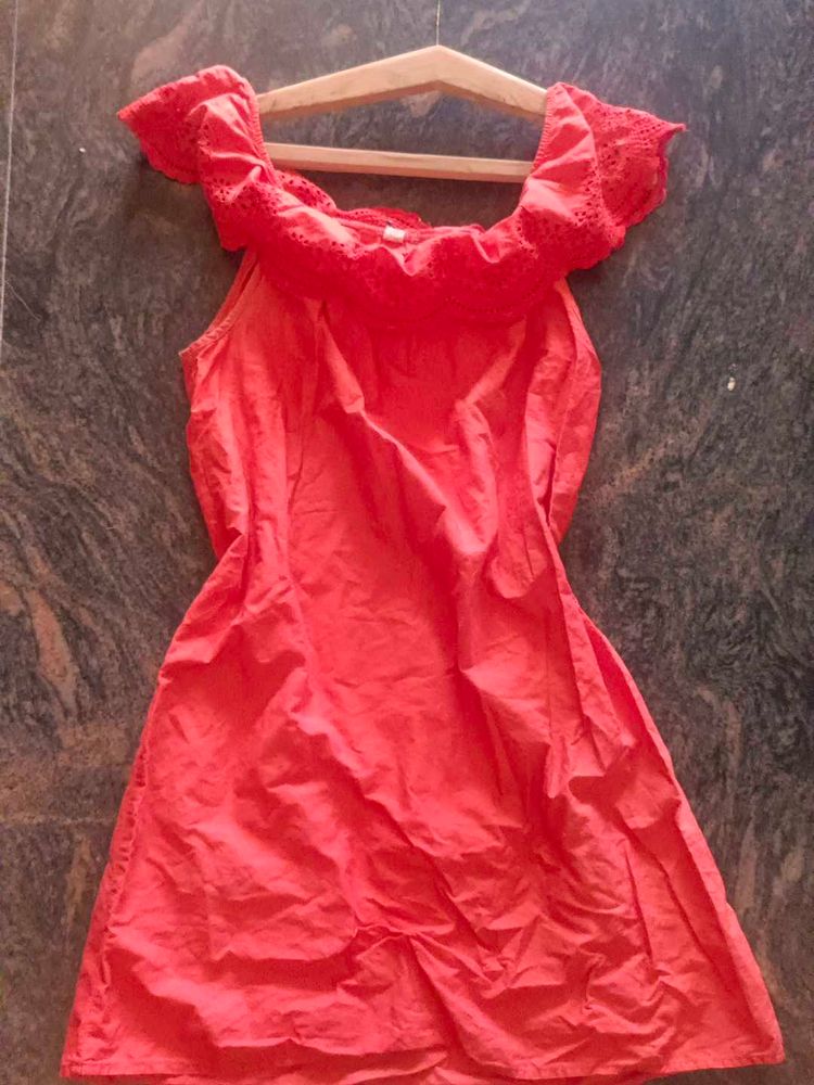 Beautiful Coral Dress 💫🪸